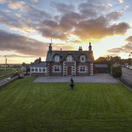 Glenshee Guest House กอลส์พี ภายนอก รูปภาพ